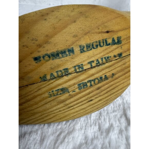 Vintage Wooden Shoe Stretcher Women Regular Made In Taiwan - Picture 3 of 8
